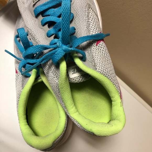 Nike Revolution 3 gray neon yellow blue running sneakers - Picture 3 of 8